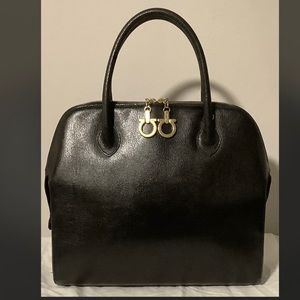 Salvatore Ferragamo Black Leather Gancini Satchel Handbag Shoulder Bag